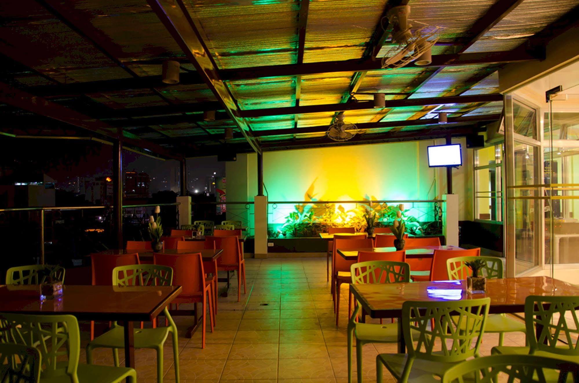 Allson'S Inn Cebu Stadt Exterior foto