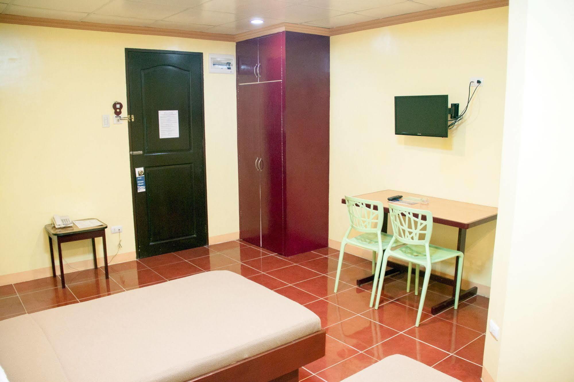 Allson'S Inn Cebu Stadt Exterior foto